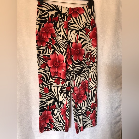 Cache pants fun print animal print Sz 4 - Picture 1 of 3